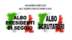 due bandiere italiane con sopra "albo presidenti di seggio" e "Albo scrutatori"